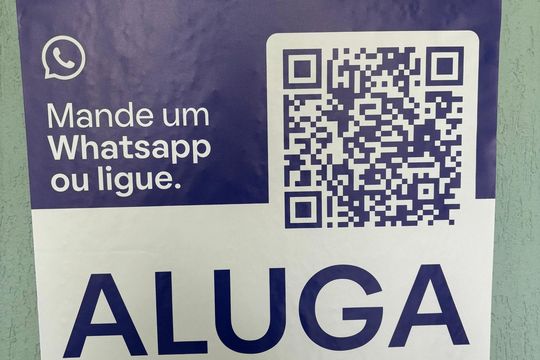Placa  de casa de condomínio para alugar com 5 quartos, 394m² em Alphaville, Santana de Parnaíba