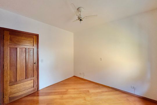 Quarto 1 de casa de condomínio para alugar com 5 quartos, 394m² em Alphaville, Santana de Parnaíba