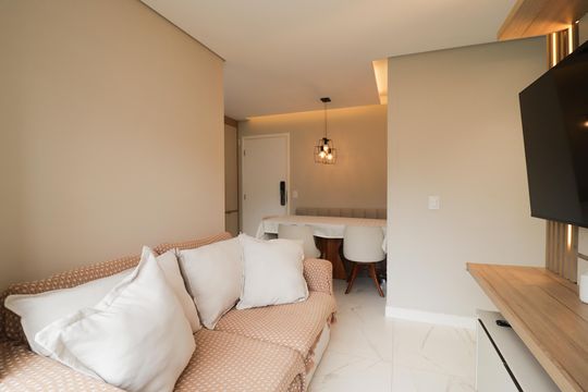 Sala/Cozinha e Área de Serviço de apartamento à venda com 2 quartos, 45m² em Vila Guaca, São Paulo