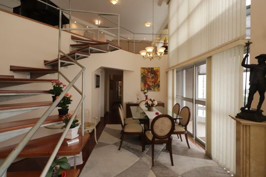 Apartamento à venda com 4 quartos, 204m² em Vila Santo Estevão, São Paulo