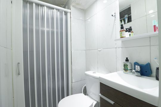Banheiro de casa para alugar com 1 quarto, 40m² em Casa Verde, São Paulo