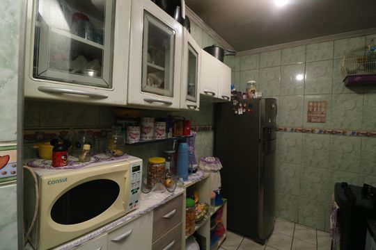 Cozinha de casa à venda com 2 quartos, 50m² em Jardim Tiete, São Paulo
