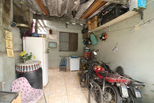 Garagem de casa à venda com 2 quartos, 50m² em Jardim Tiete, São Paulo