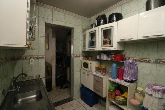 Cozinha de casa à venda com 2 quartos, 50m² em Jardim Tiete, São Paulo