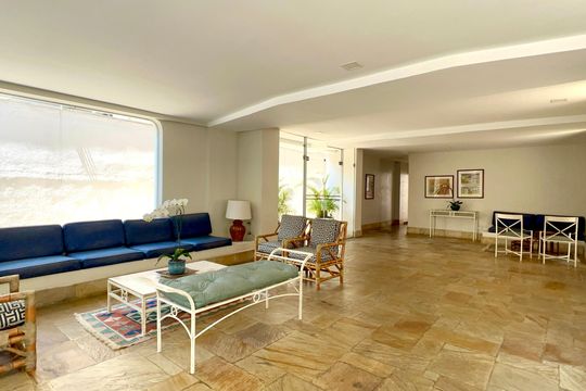 Hall de entrada de apartamento para alugar com 2 quartos, 92m² em Jardim Paulista, São Paulo