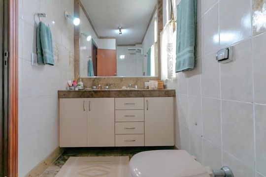 Suíte - Banheiro de apartamento à venda com 4 quartos, 140m² em Padre Eustáquio, Belo Horizonte