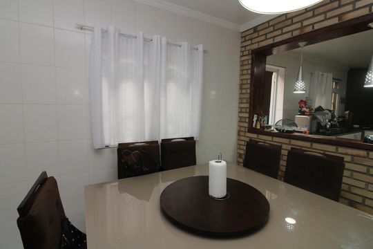 Sala de jantar de casa à venda com 3 quartos, 150m² em Vila Lais, São Paulo