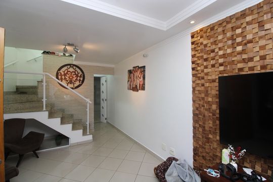 Casa à venda com 3 quartos, 150m² em Vila Lais, São Paulo