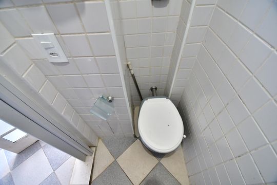 Banheiro de kitnet/studio para alugar com 1 quarto, 31m² em Cidade Universitária, Campinas