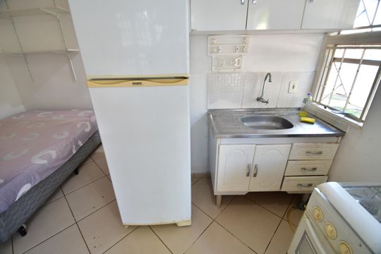 Cozinha de kitnet/studio para alugar com 1 quarto, 30m² em Cidade Universitária, Campinas