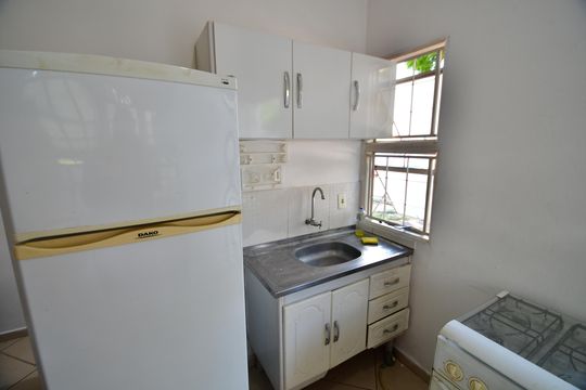 Cozinha de kitnet/studio para alugar com 1 quarto, 30m² em Cidade Universitária, Campinas