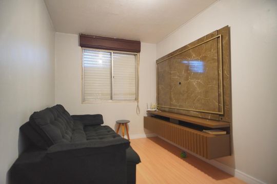 Sala de apartamento para alugar com 2 quartos, 55m² em Santa Rosa de Lima, Porto Alegre