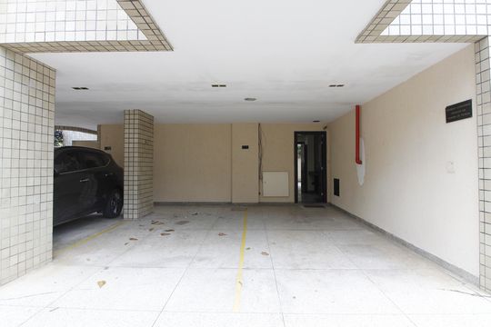 Área comum de apartamento para alugar com 3 quartos, 100m² em Braga, Cabo Frio