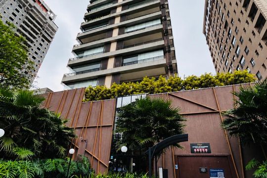 Fachada do Prédio de apartamento para alugar com 1 quarto, 47m² em Empresarial 18 do Forte, Barueri