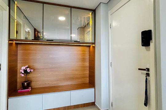 Entrada de apartamento para alugar com 1 quarto, 47m² em Empresarial 18 do Forte, Barueri
