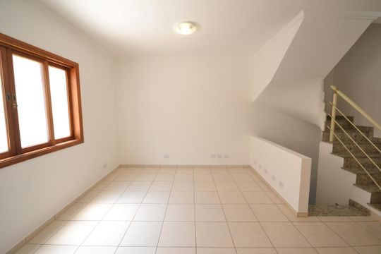 Casa para alugar com 3 quartos, 163m² em Vila Gomes, São Paulo
