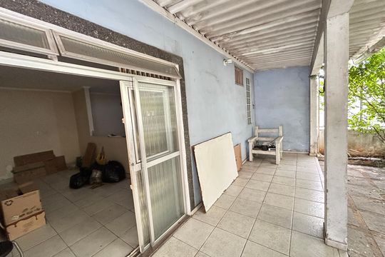 Varanda de casa para alugar com 3 quartos, 298m² em Vila Valqueire, Rio de Janeiro