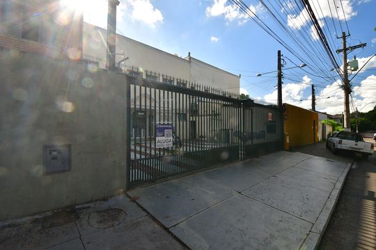 Fachada / Placa de kitnet/studio para alugar com 1 quarto, 35m² em Cidade Universitária, Campinas