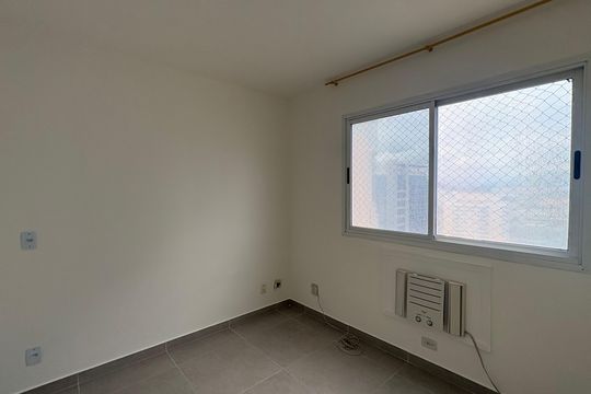 Apartamento para alugar com 3 quartos, 105m² em Recreio dos Bandeirantes, Rio de Janeiro