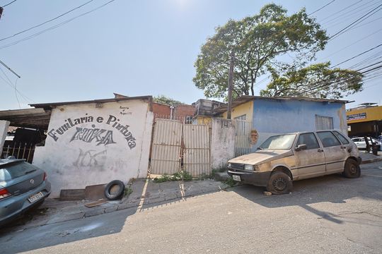 Casa à venda com 5 quartos, 400m² em Vila Nhocuné, São Paulo