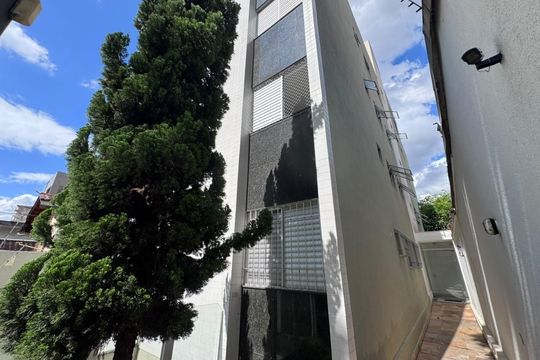 fachada de apartamento para alugar com 2 quartos, 93m² em Santo Antônio, Belo Horizonte