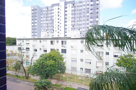 Quarto 1 - Vista de apartamento à venda com 2 quartos, 60m² em São Sebastião, Porto Alegre