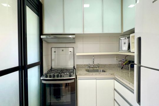 Cozinha de apartamento para alugar com 1 quarto, 48m² em Jardim Paulista, São Paulo