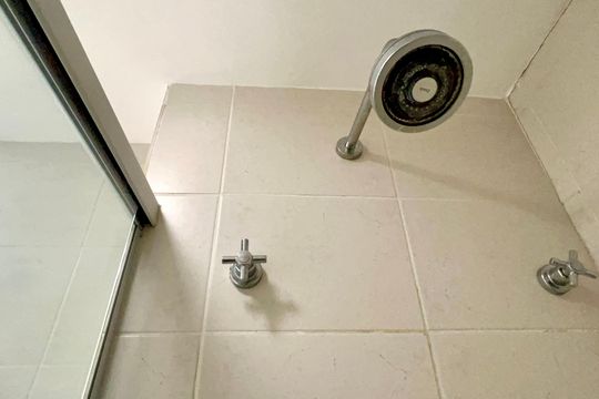 Banheiro de apartamento para alugar com 1 quarto, 48m² em Jardim Paulista, São Paulo