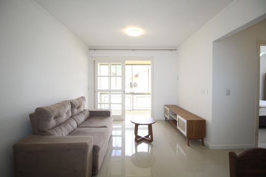 Apartamento para alugar com 1 quarto, 66m² em Jardim do Salso, Porto Alegre