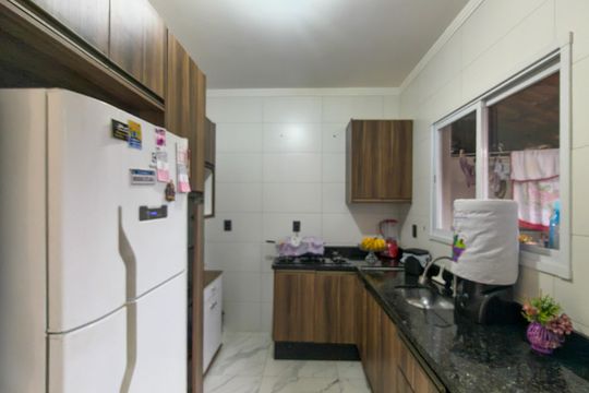 Cozinha  de casa de condomínio para alugar com 2 quartos, 52m² em Aviação, Praia Grande
