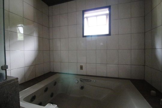 Banheiro da Suíte 3 de casa para alugar com 5 quartos, 500m² em Jacarepaguá, Rio de Janeiro