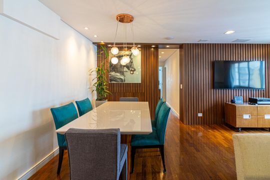 Sala de apartamento para alugar com 3 quartos, 93m² em Indianópolis, São Paulo