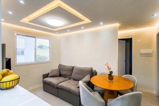 Sala  de apartamento à venda com 2 quartos, 43m² em Vila Silvia, São Paulo