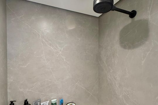 Banheiro Social  de apartamento à venda com 2 quartos, 114m² em Chácara Santo Antônio, São Paulo