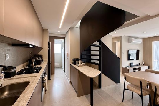 Cozinha de apartamento à venda com 2 quartos, 114m² em Chácara Santo Antônio, São Paulo