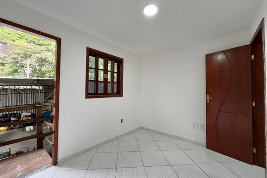 Casa à venda com 2 quartos, 80m² em Itanhangá, Rio de Janeiro