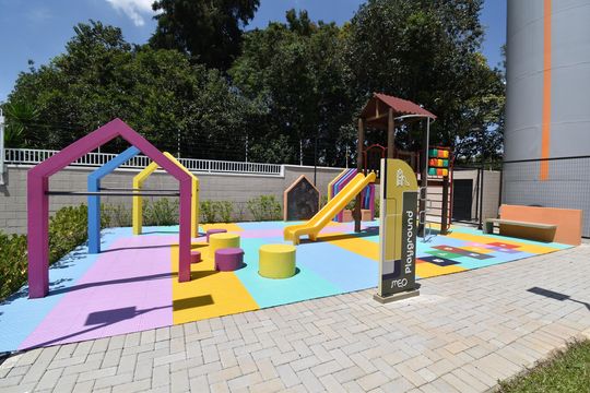 Área comum - Playground de apartamento para alugar com 2 quartos, 53m² em Hauer, Curitiba