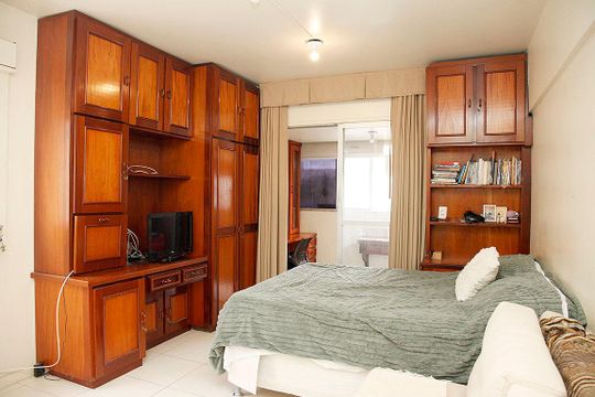 Apartamento à venda com 1 quarto, 38m² em Independência, Porto Alegre