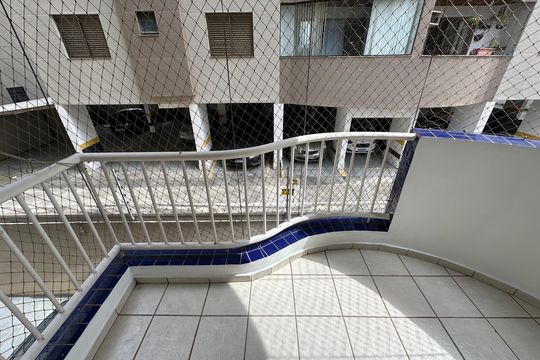 Varanda da Suite 1 de apartamento para alugar com 2 quartos, 75m² em Parque Residencial Aquarius, São José dos Campos