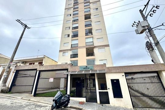 Fachada do Prédio  de apartamento à venda com 2 quartos, 62m² em Ponte Grande, Guarulhos