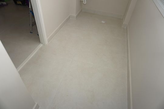 Lavanderia de apartamento para alugar com 4 quartos, 132m² em Jardim Branca Flor, Embu das Artes