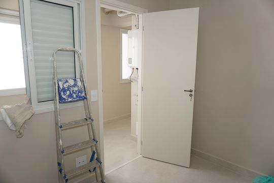 Quarto de Serviço de apartamento para alugar com 4 quartos, 132m² em Jardim Branca Flor, Embu das Artes