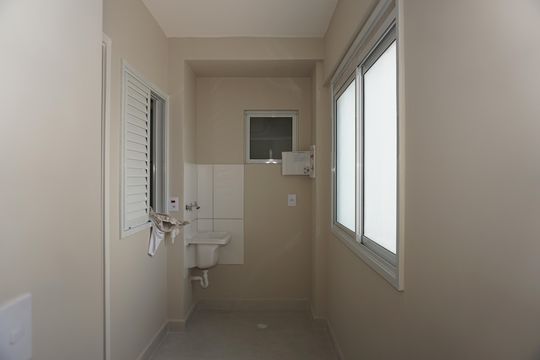 Área de serviço de apartamento para alugar com 4 quartos, 132m² em Jardim Branca Flor, Embu das Artes