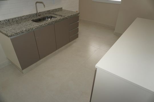 Cozinha de apartamento para alugar com 4 quartos, 132m² em Jardim Branca Flor, Embu das Artes