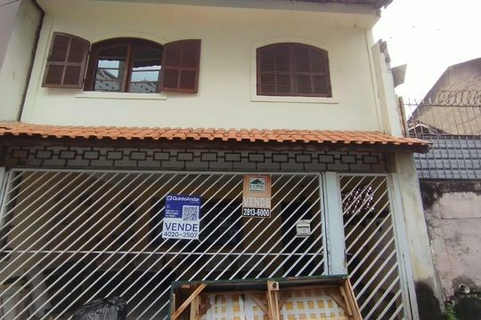 Fachada de casa para alugar com 2 quartos, 170m² em Santana, São Paulo