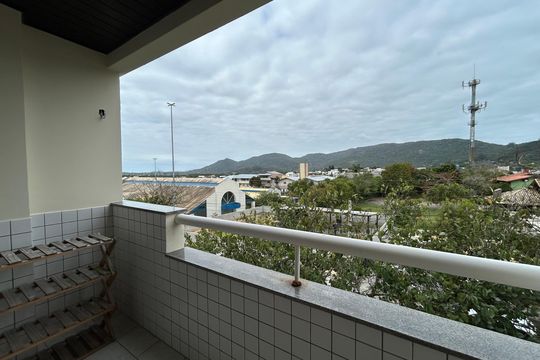 Varanda  de apartamento para alugar com 5 quartos, 184m² em Lagoa da Conceição, Florianópolis