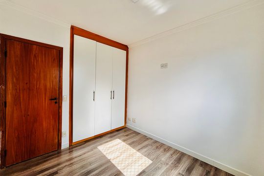 Quarto 1 de apartamento para alugar com 4 quartos, 153m² em Alphaville Industrial, Barueri