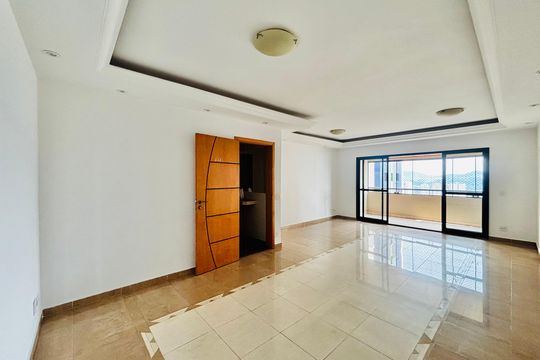 Apartamento para alugar com 4 quartos, 153m² em Alphaville Industrial, Barueri