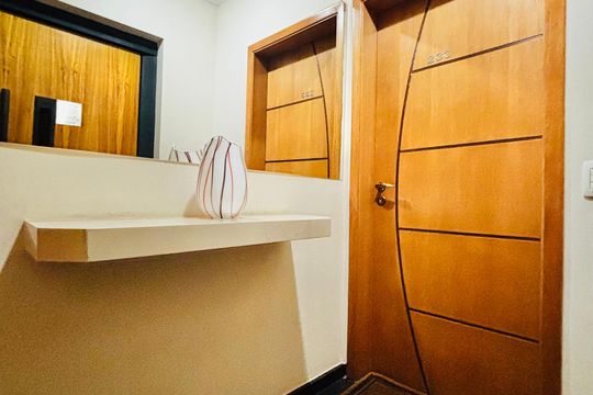 Entrada  de apartamento para alugar com 4 quartos, 153m² em Alphaville Industrial, Barueri