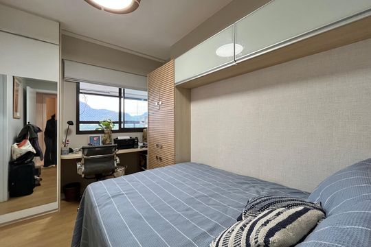 Quarto da suíte 1 de apartamento para alugar com 2 quartos, 70m² em Barra da Tijuca, Rio de Janeiro